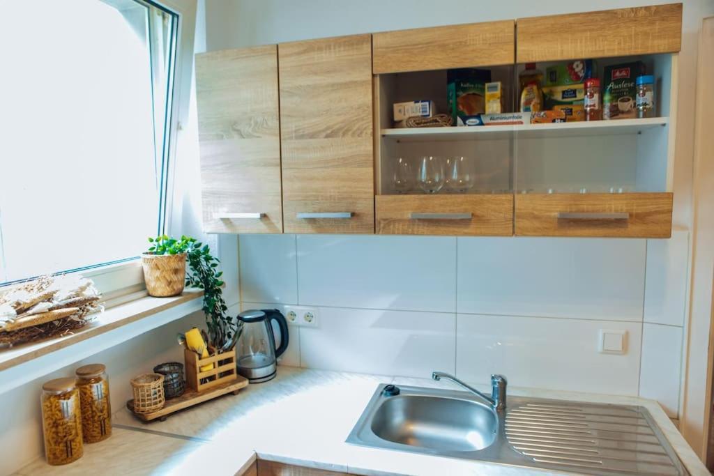 אסן Central-Living Brown - Wifi - Netflix - 5 Pers מראה חיצוני תמונה